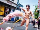 過激フラッシュモブ　向日市　全裸ダンス